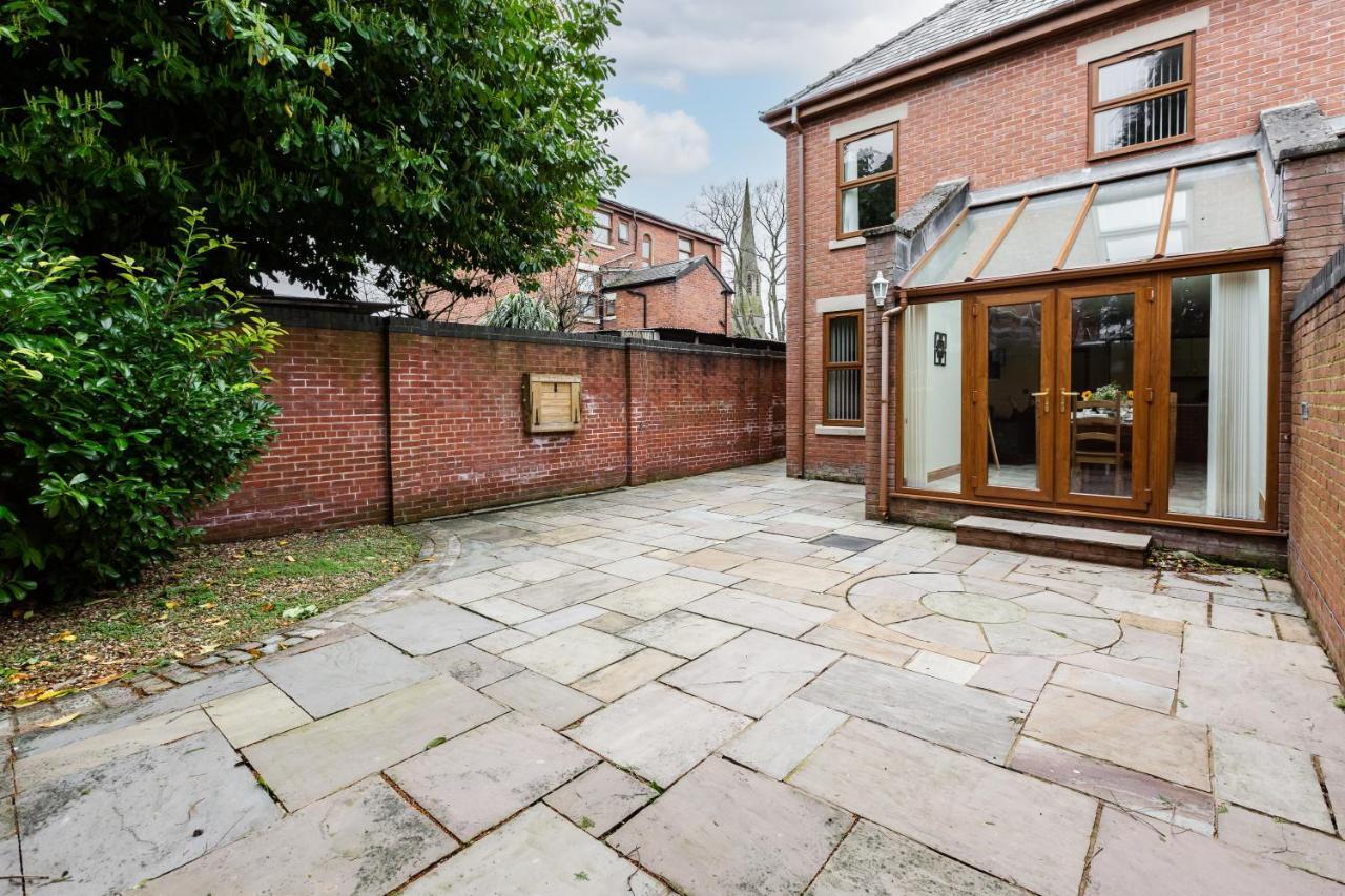 Albert - 5 Bedrooms Sleeps 11 Parking Wi-Fi Contractors Preston  Extérieur photo